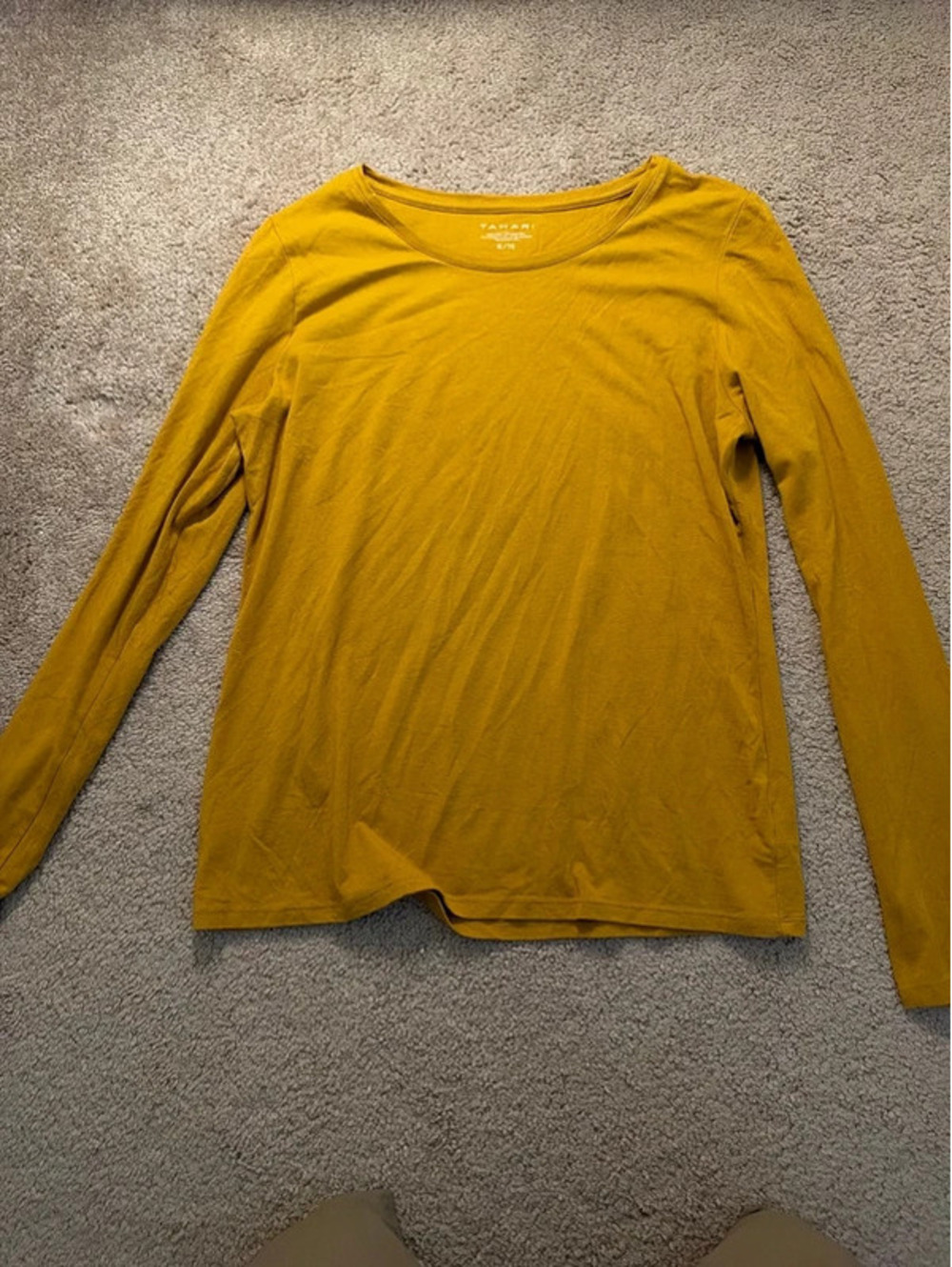 Tahari Woman’s Long Sleeve Shirt